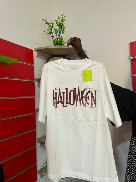 T-shirts graphiques tendance