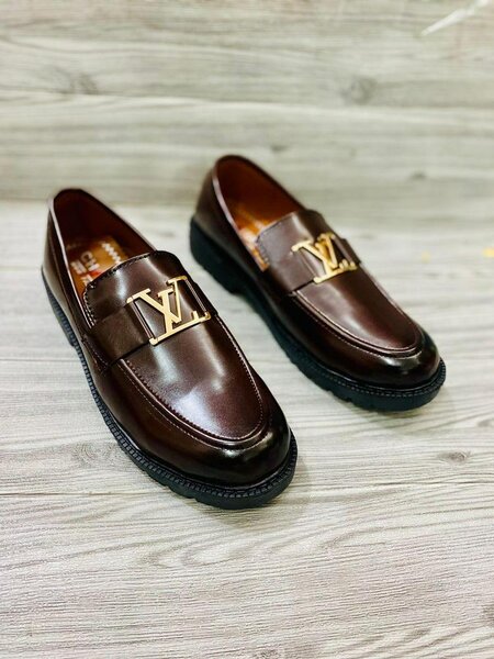 Leather shoes for men