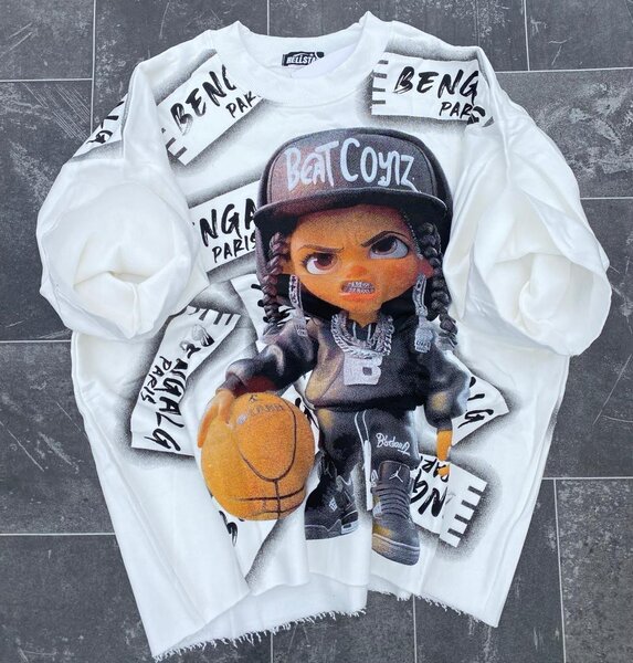 T-shirt graphique créatif