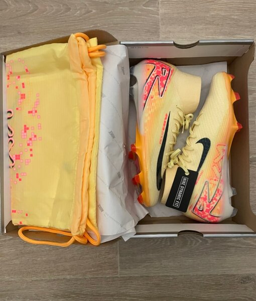 Crampons chaussures de foot