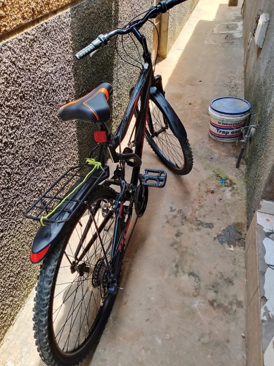 Velo vtt 26 pouce très neuf