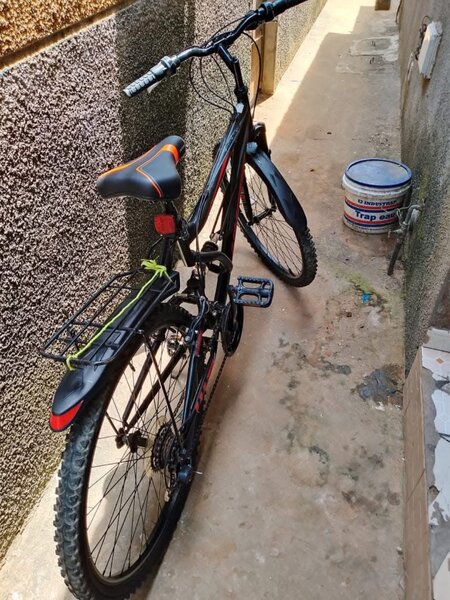 Velo vtt 26 pouce très neuf