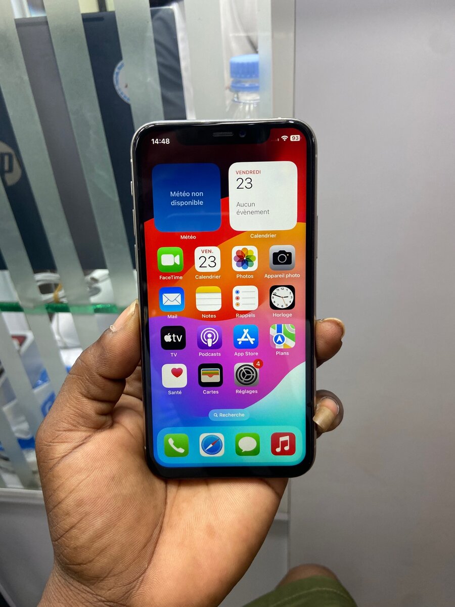 11 Pro 64Go sans ID en bon état