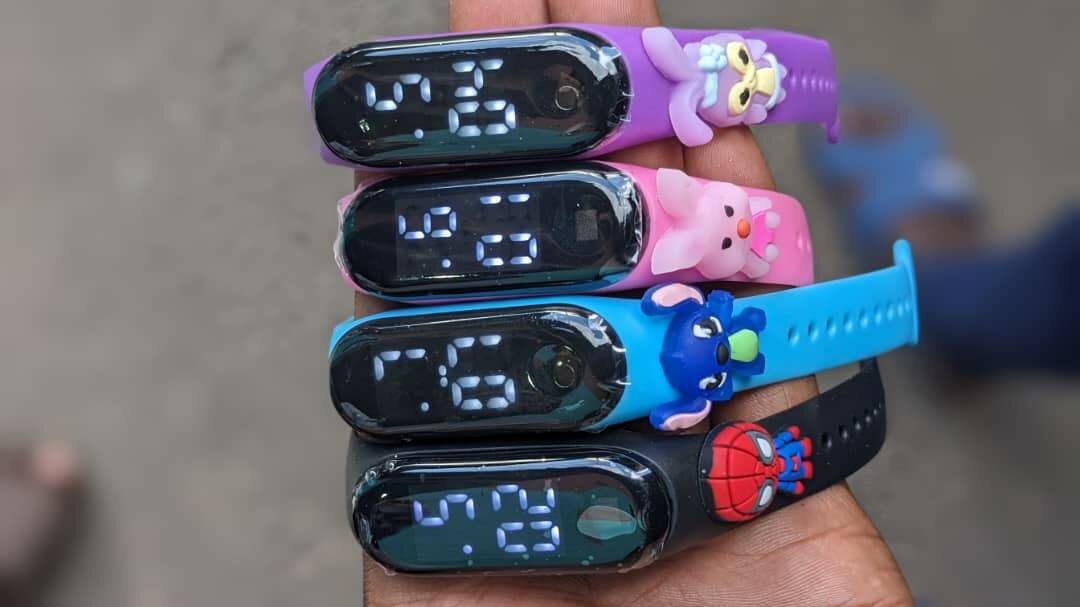 kids wrist watches