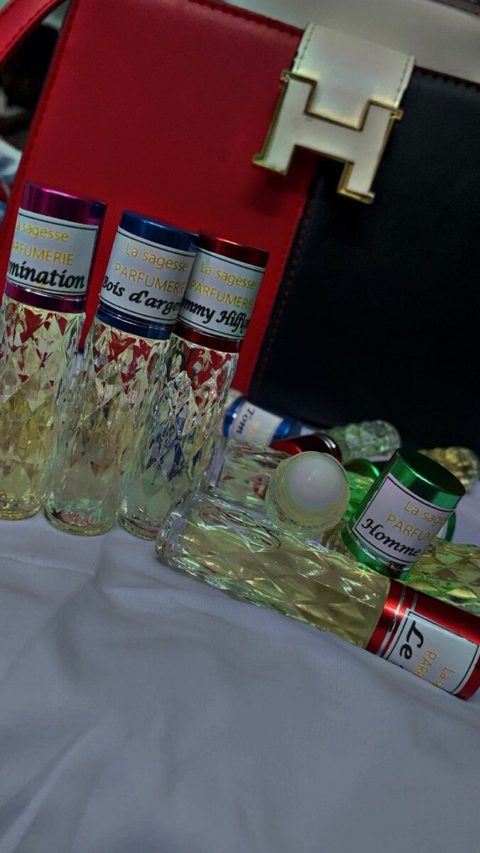 Parfums pour Hommes et Femmes