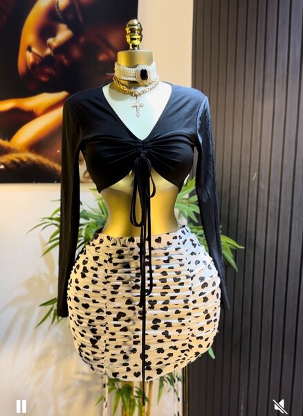 Ensemble Jupe et Haut Noir