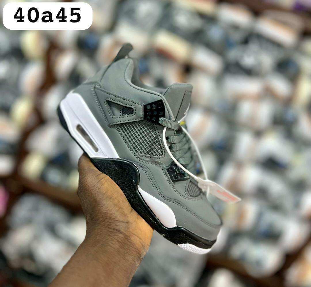 Jordan 4