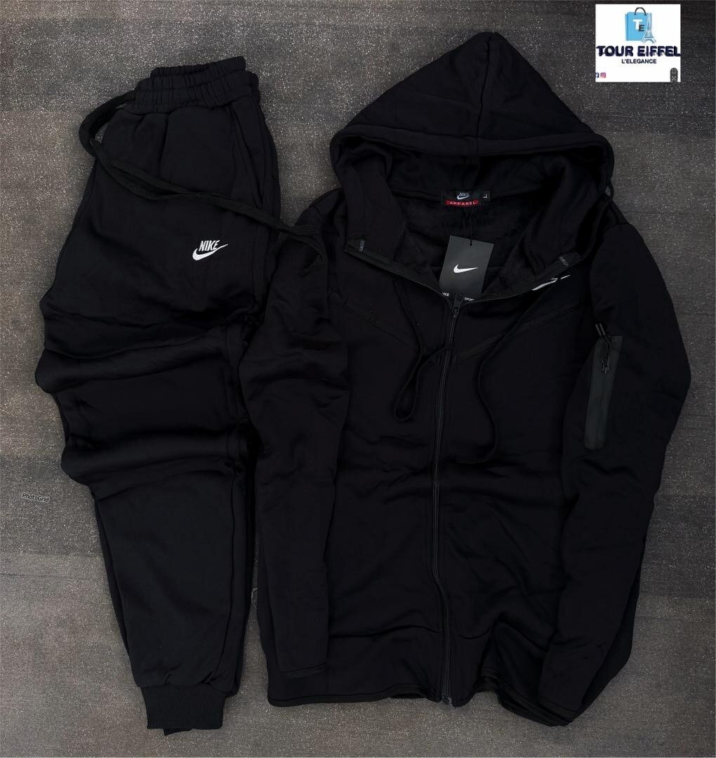 Ensemble de survêtement Nike