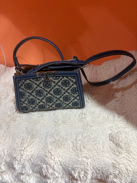 Sac à main élégant en toile