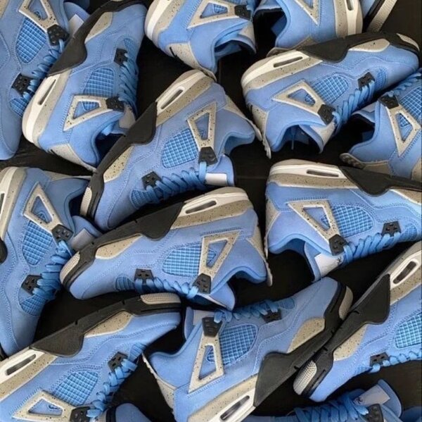 Jordan rétro 4