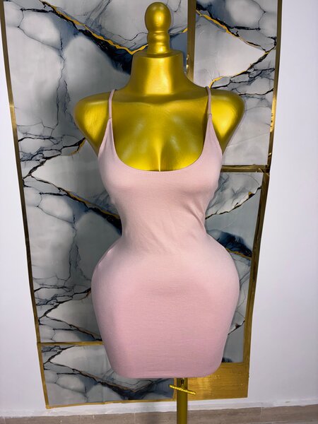 Robes élégantes pour femmes