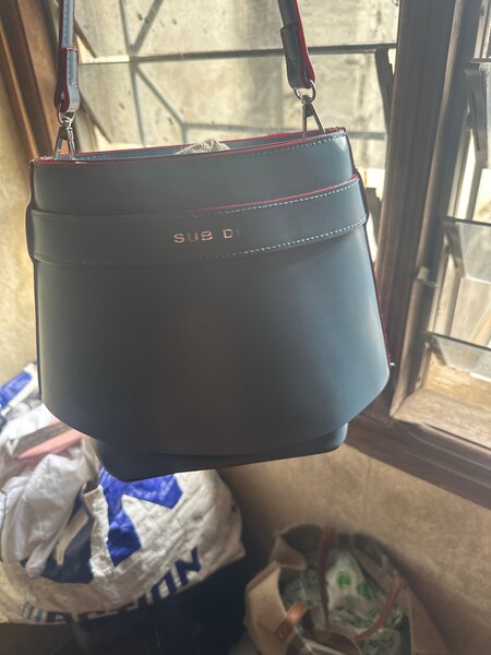 Sac à main seau élégant