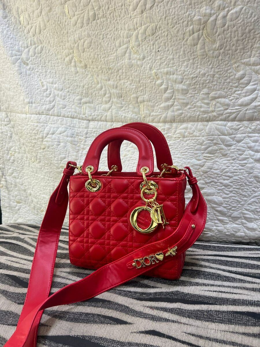 Elegant Designer Handbags