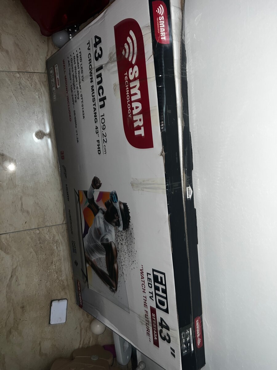 Téléviseur LED 43'' FHD