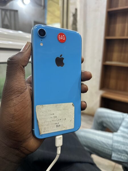 iPhone XR 64GB Bleu