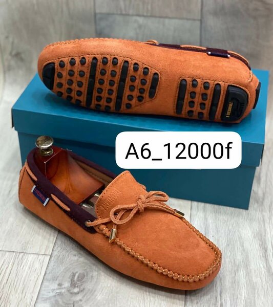 Mocassins en cuir suédé