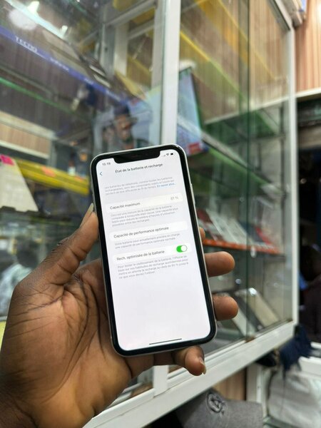 Xr 128Go disponible