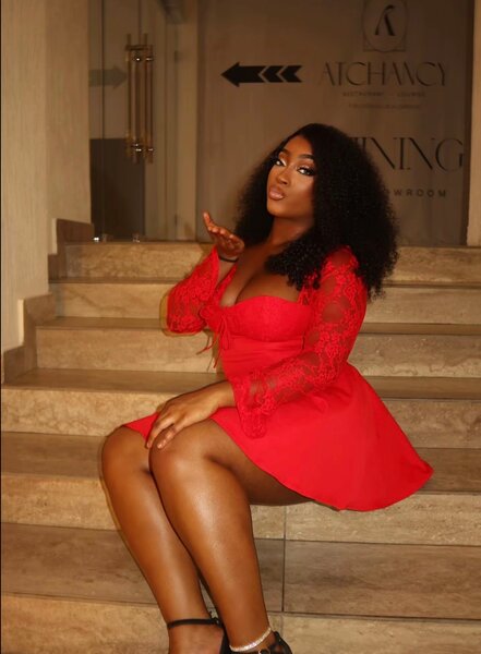 Robe rouge élégante soirée