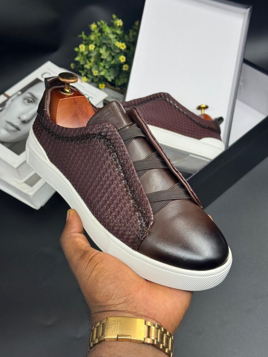 BERLUTI COFFEE AND WHITE