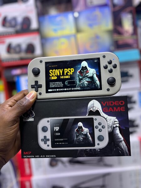 Console portable rétro MI7