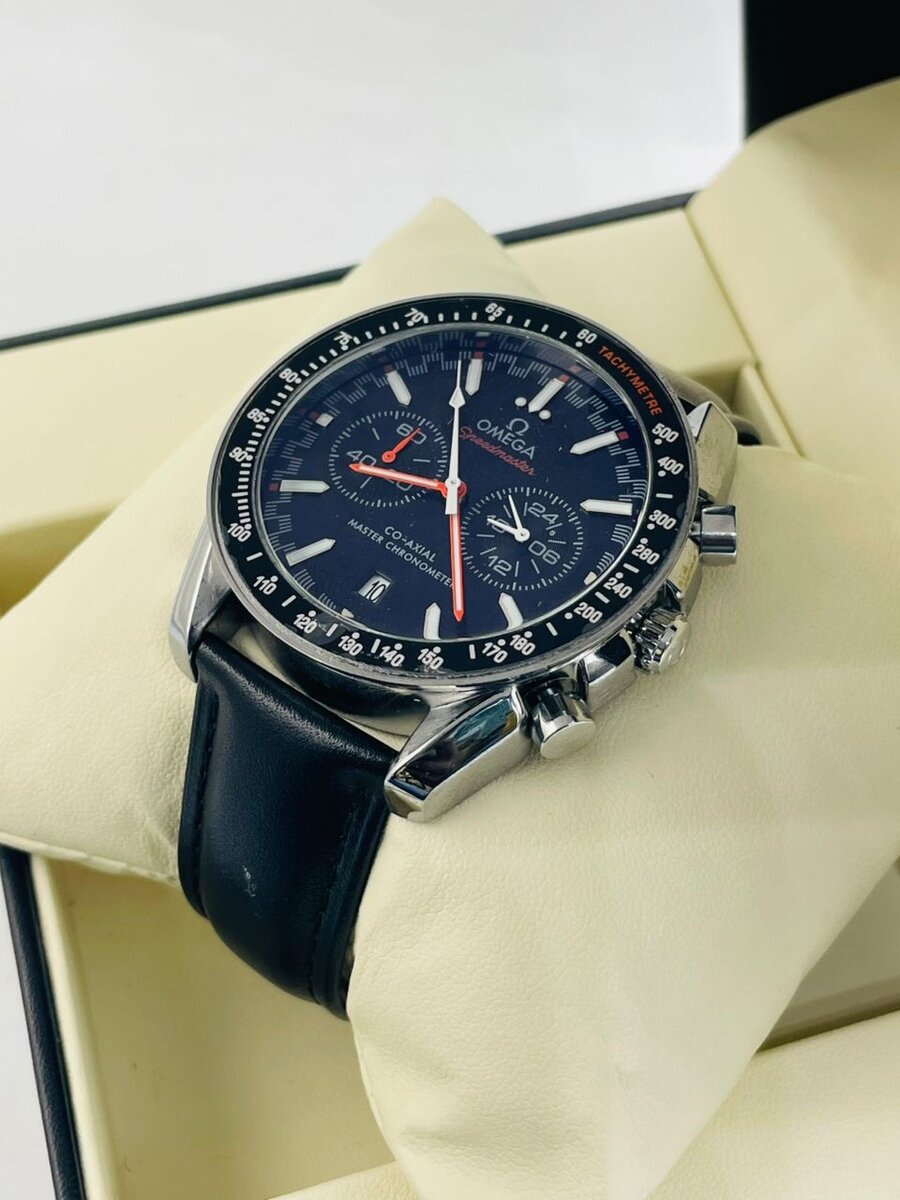 Montre Chronographe Homme Élégante