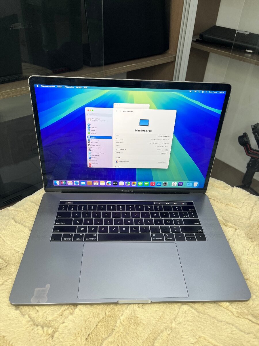 MacBook Pro 2019 i9 16go/512go
