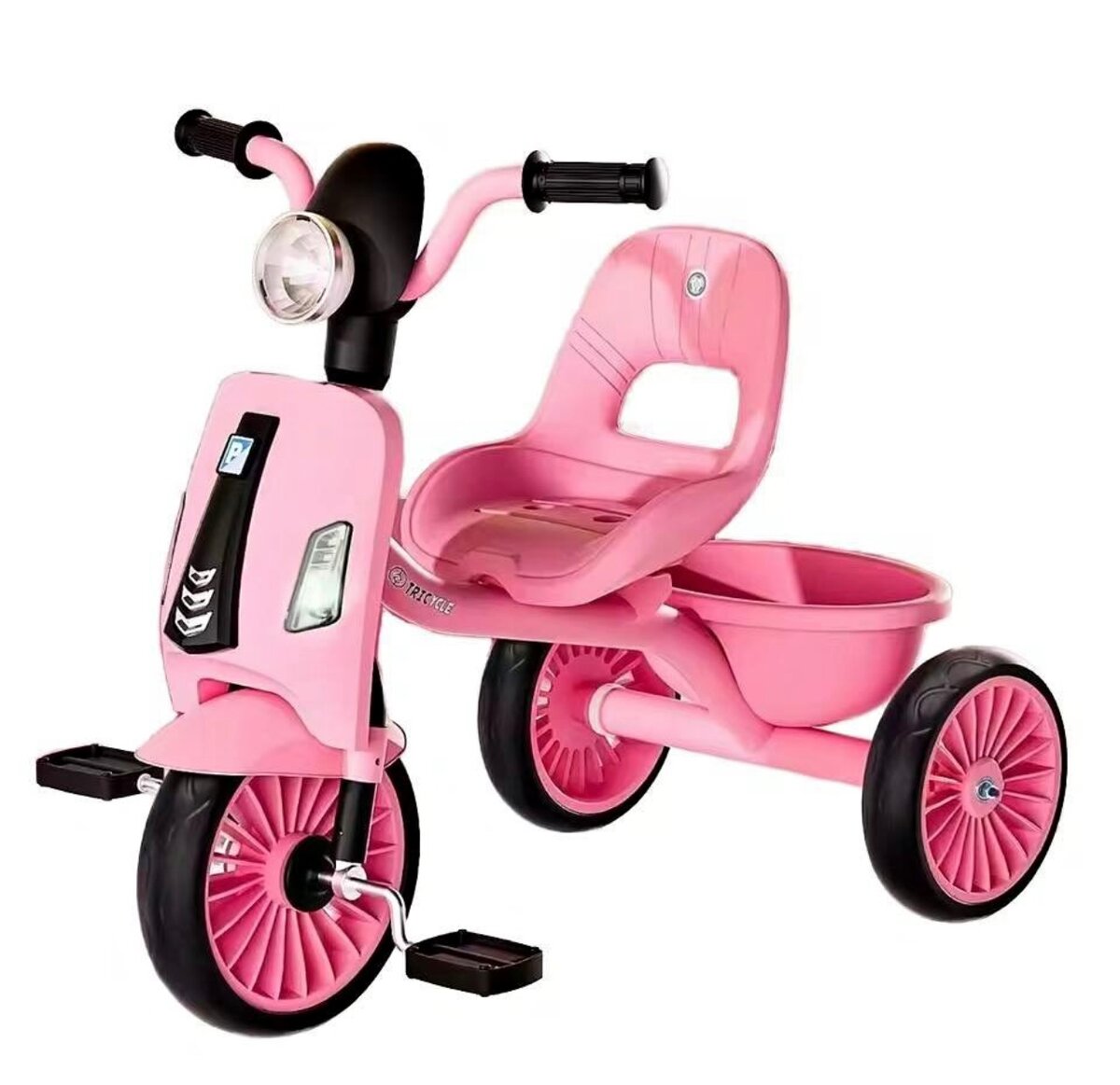 Tricycle enfant coloré