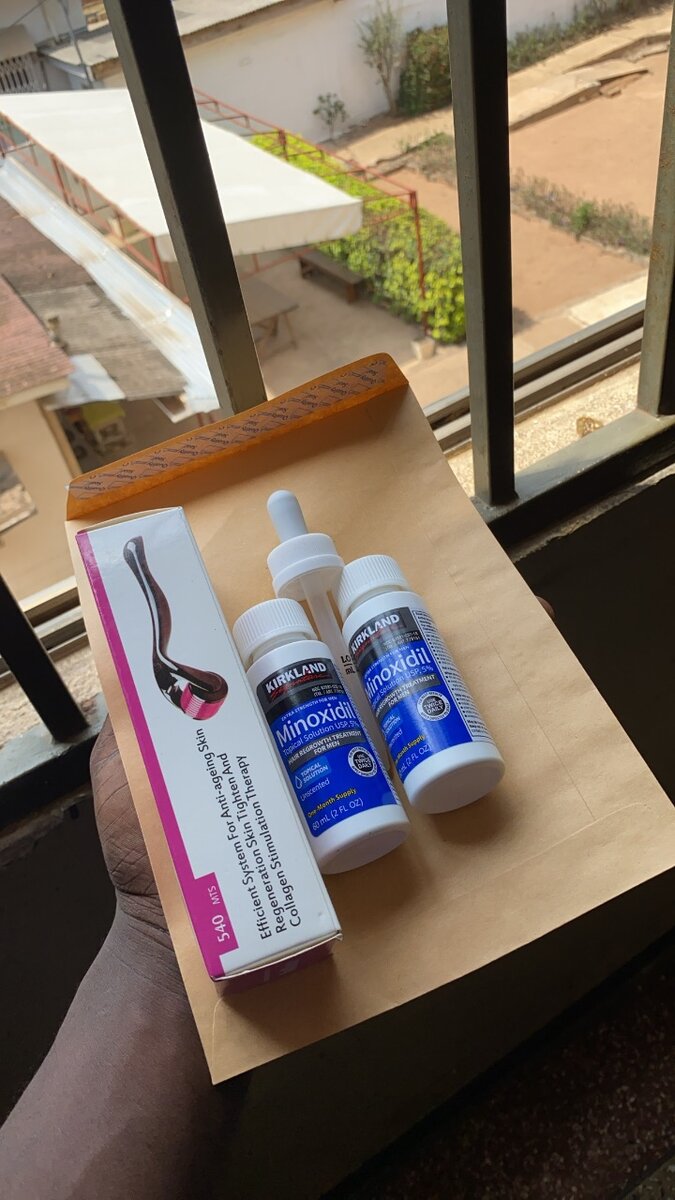 ORIGINAL KIRKLAND AND DERMA ROLLER