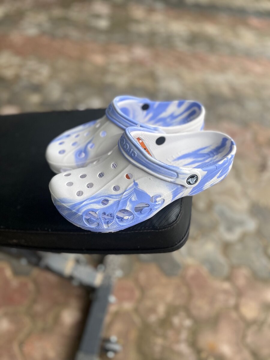 BAYA MARBLE CROCS