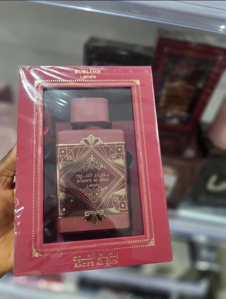 BADEE AL OUD perfume ( Lattafa )