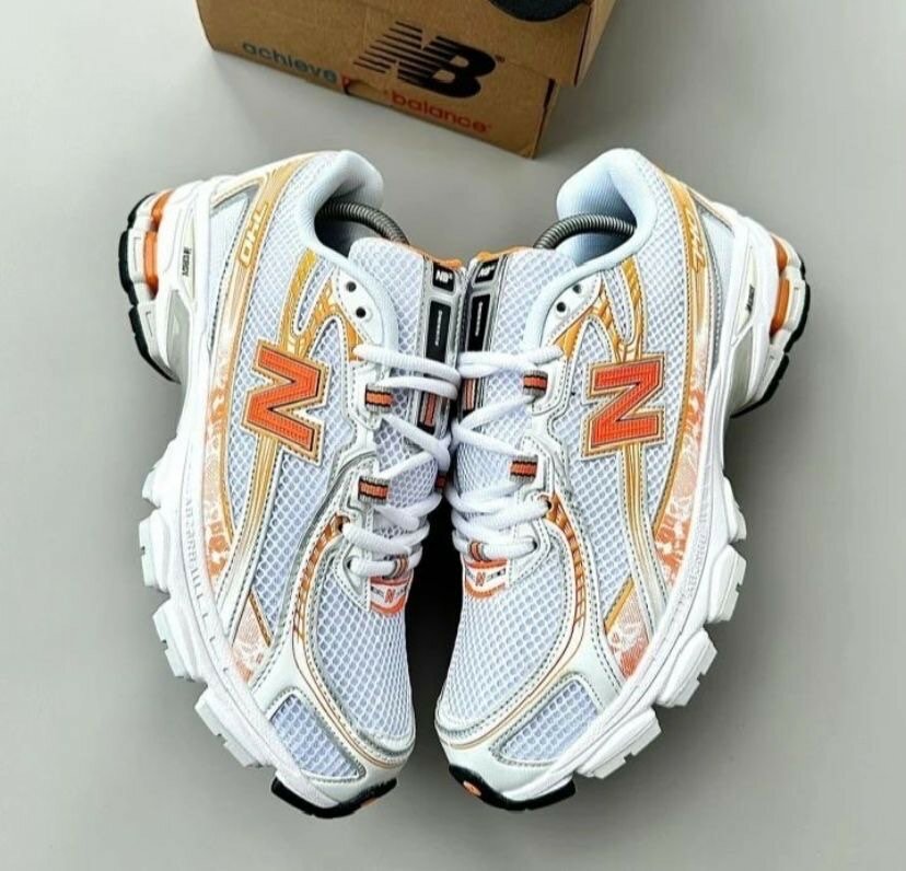 NEW BALANCE 740