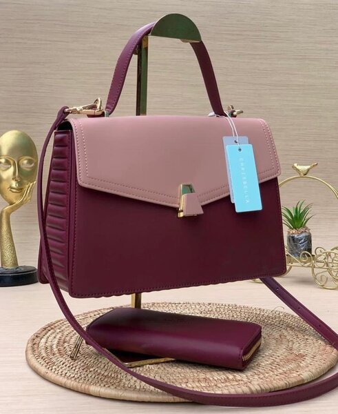 Sac à main élégant en cuir