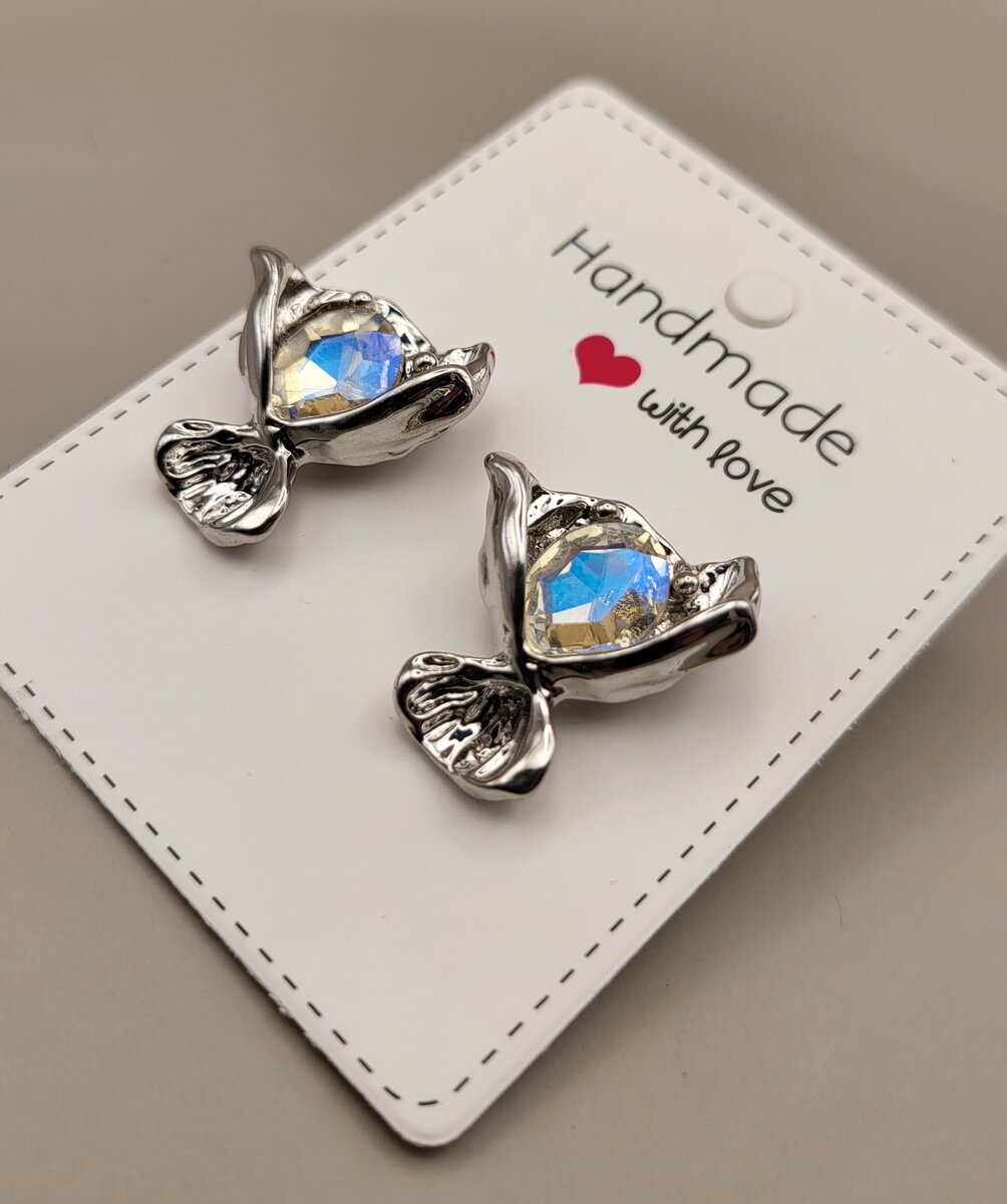 Silver zircon earrings