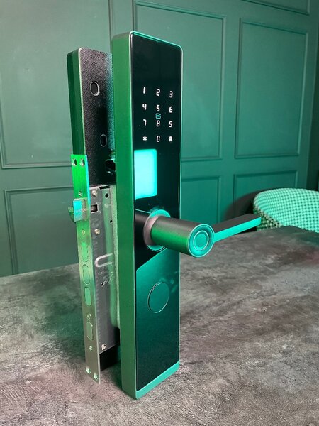 Электронный замок Премиум