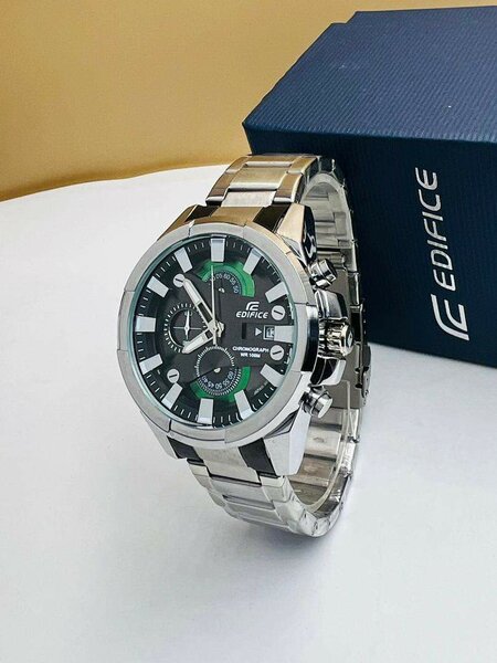 MONTRE CASIO ÉDIFICE EN ACIER INOXYDABLE