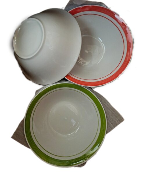 6 bols en porcelaine