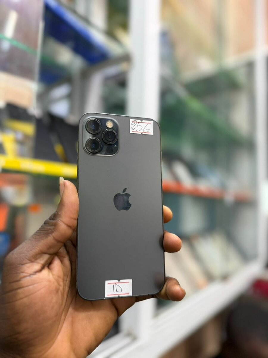 iPhone 12 Pro 256 giga sans id