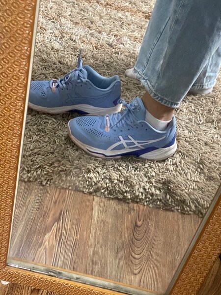 ASICS