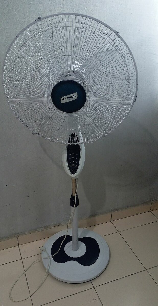 Ventilateur sur pied oscillant