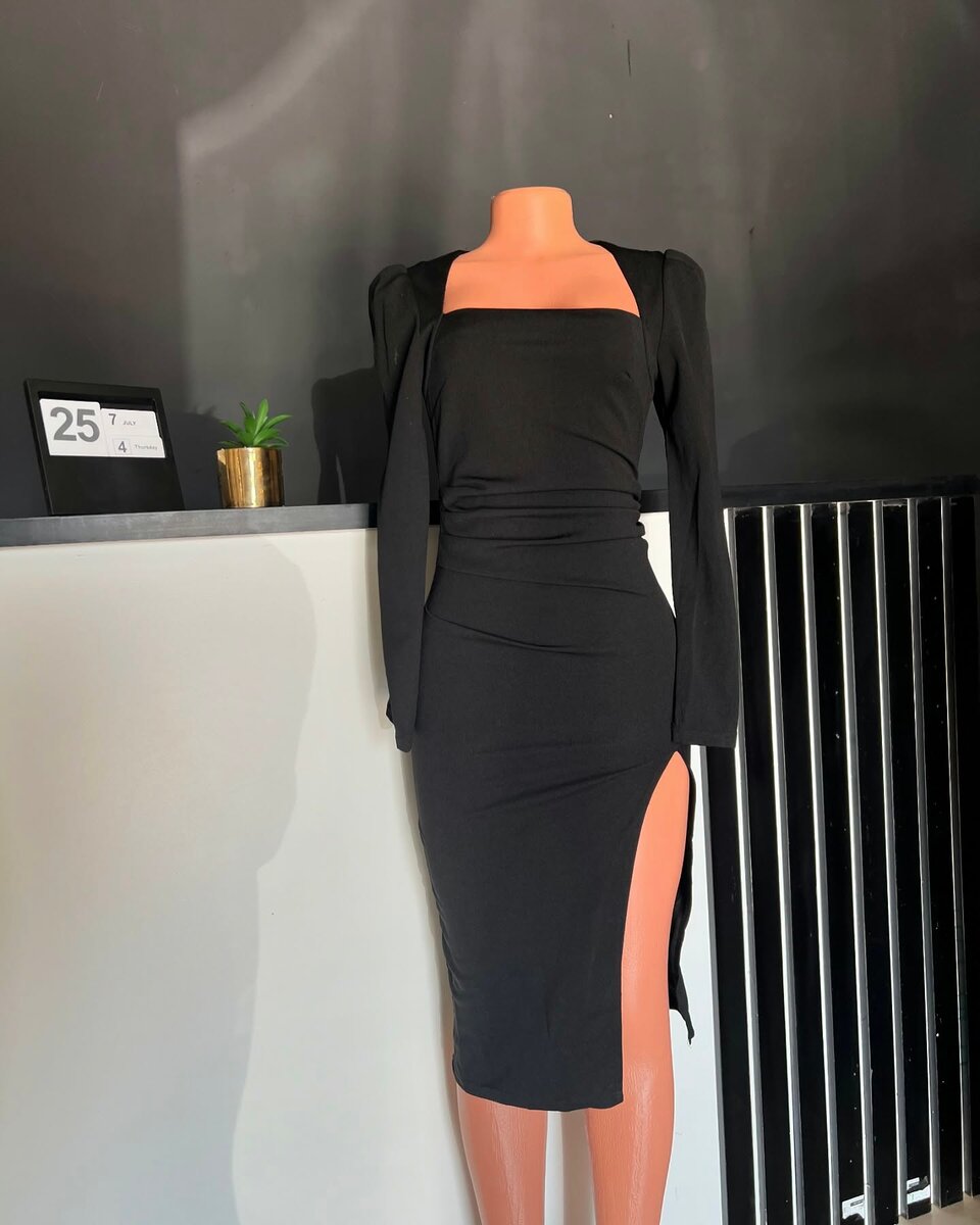  women's beautiful dress 