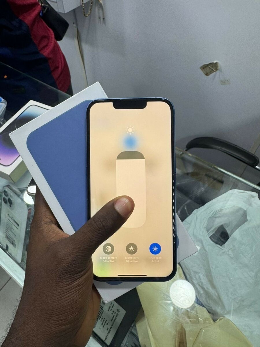 iPhone 13 Bleu 128 Go