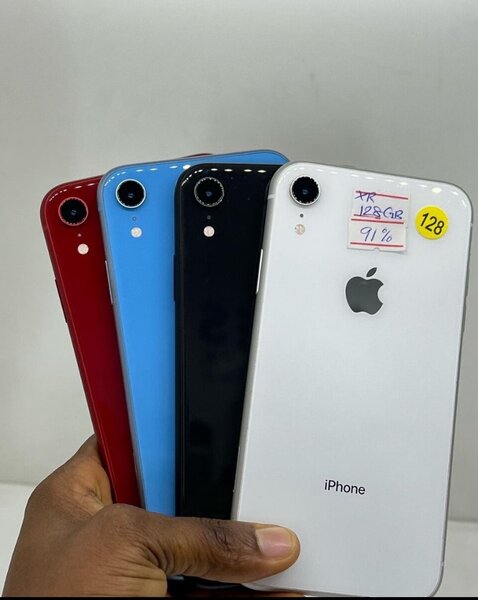 iPhone XR FRESH IN BOX