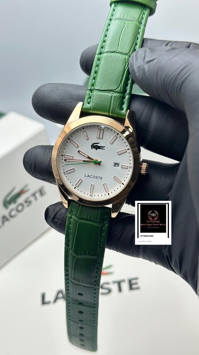 Montre élégante verte Lacoste
