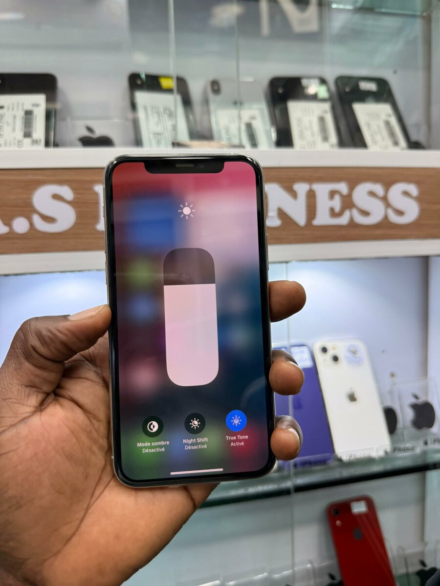 11 pro 64Go Casi neuf retour