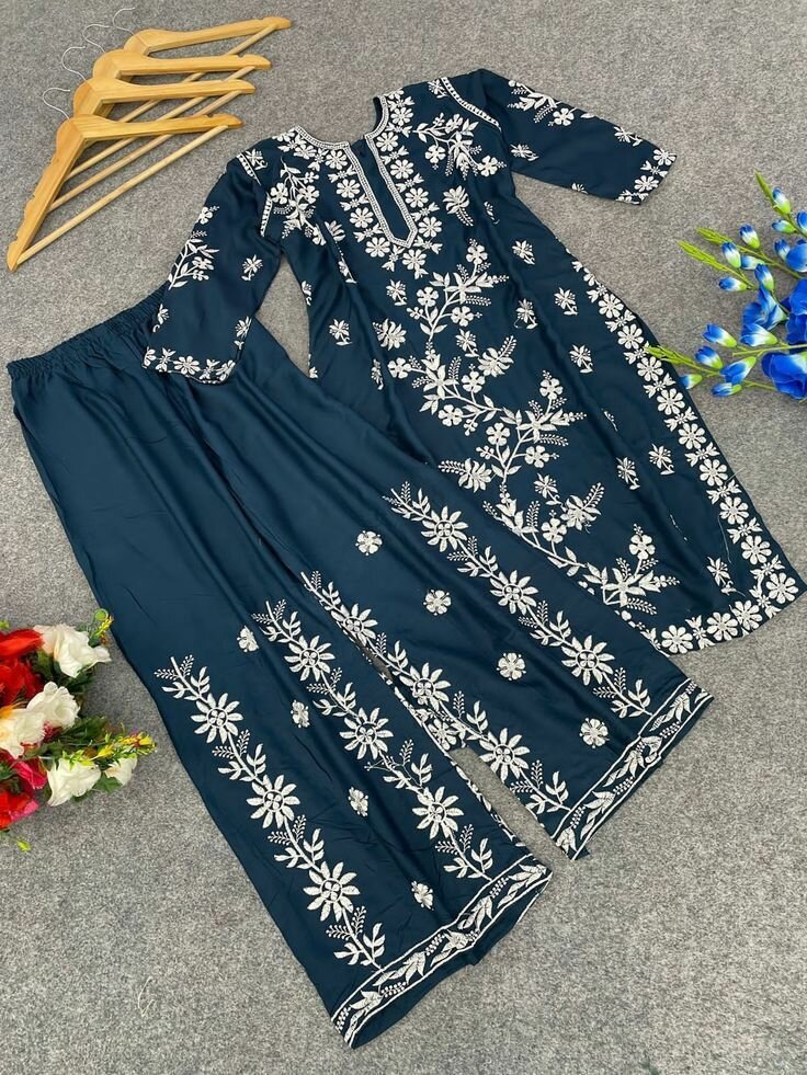 Lawn 2 Peace Suit