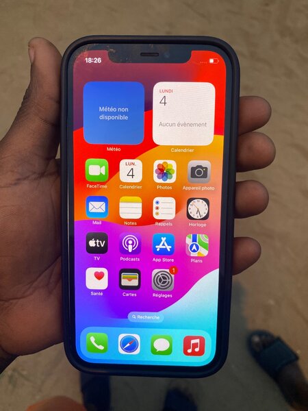 iPhone 12 en excellent état