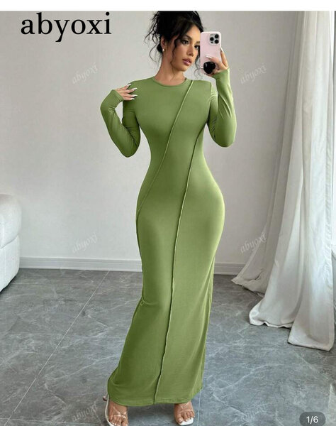 Robe moulante verte élégante