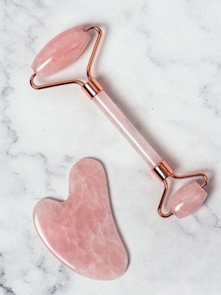 Rouleau et Gua Sha en quartz rose