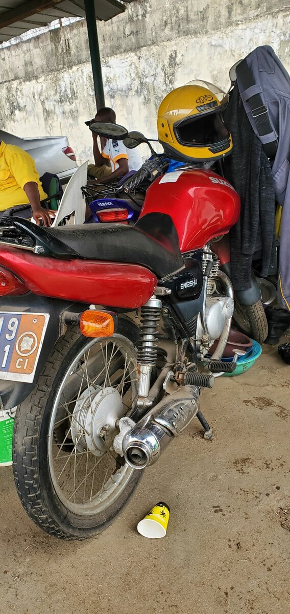 Moto suzuki
