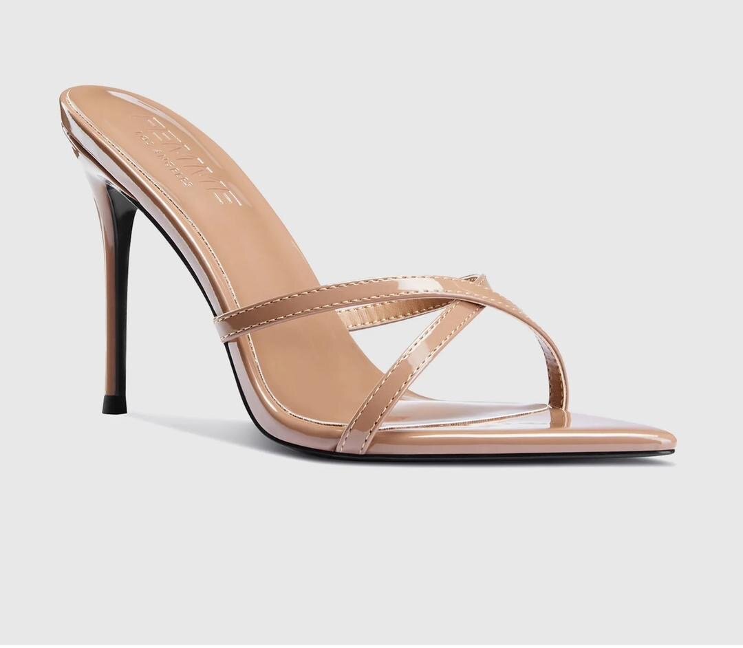 Sandales à talons aiguilles élégantes